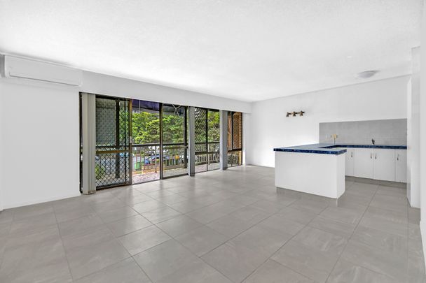 3/13 Surf Parade, Broadbeach QLD 4218 - Apartment For Rent | Domain - Photo 1