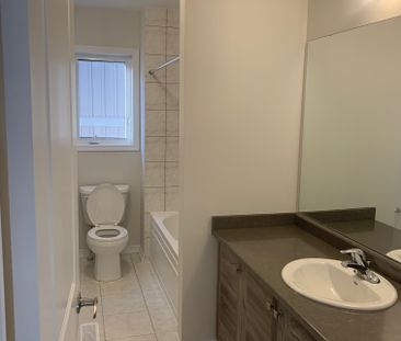 For Lease - 7844 Odell Crescent, Niagara Falls, Ontario - Photo 6