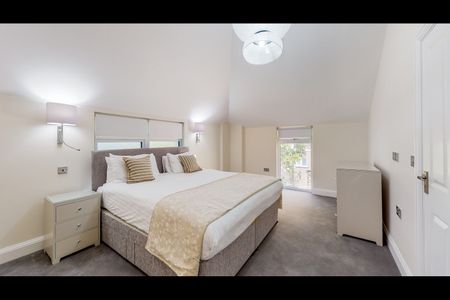 2 Bed Detached House, Warwick Gardens, W14 - Photo 3