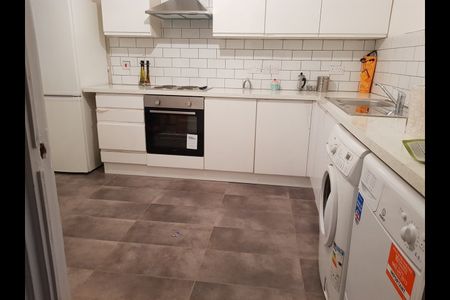 3 Bed Flat, Kennington, SE11 - Photo 4