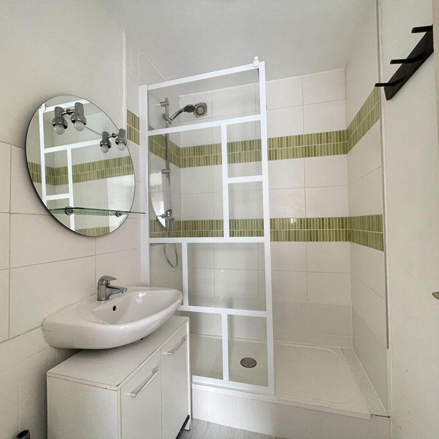 ADAMVILLE - APPARTEMENT 2 PIECES 45 M² - RER LE PARC 15M' - Photo 1