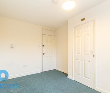 2 bed Apartment for Rent - Photo 5