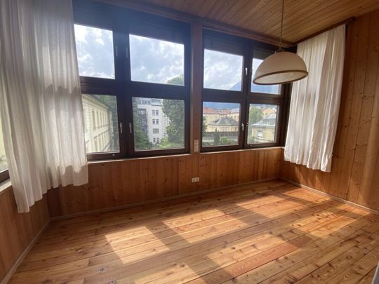 Traumhafte 5-Zimmer-Wohnung in Innsbruck – 2025 generalsaniert, großzügig und modern - Photo 1