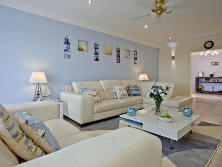 3 bedroom detached house to rent - Photo 5