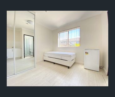 26 Enfield Street, Marrickville, NSW 2204 - Photo 2