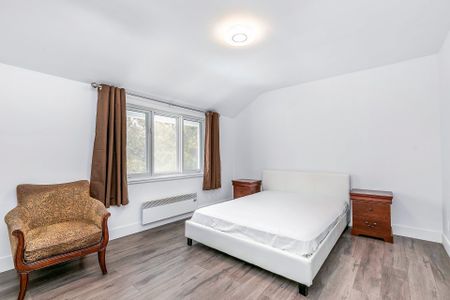 605 Av. Abercorn, Mont-Royal - Photo 2