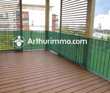 Location Appartement 4 pièces 76 m2 à Lieusaint - Photo 2