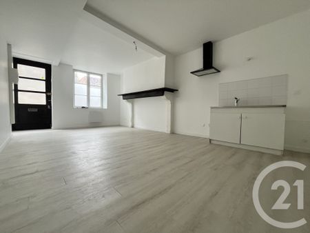 Location Maison 5 pièces 112m² ORTHEZ 64300 - Photo 2