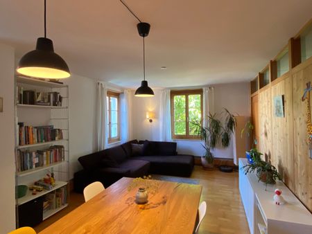 Charismatic 3-room apartment with idyllic garden and natural idyll in Maur - Photo 5