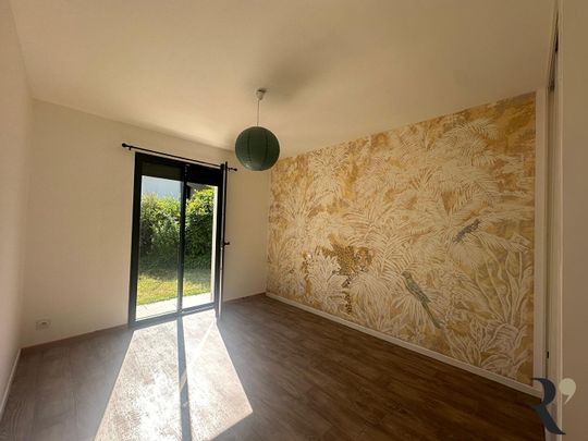 AIGREFEUILLE Maison 7 pièces 165 m2 avec piscine - Photo 1