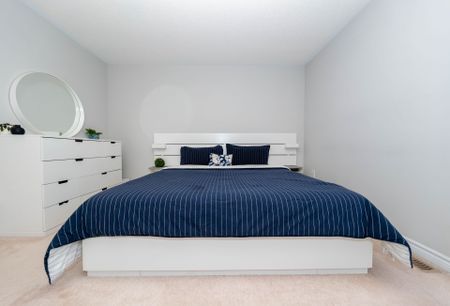 For Lease - 111 Gore Court, Milton, Ontario - Photo 5