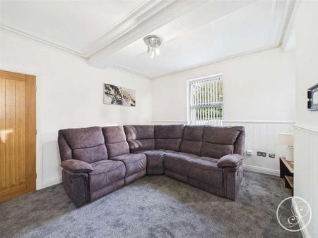 Ivy House, Church Lane Chapel Allerton, Leeds, LS7 - Photo 4