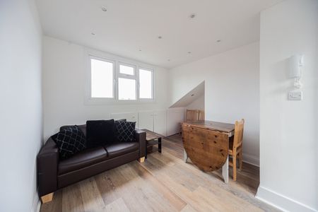3 Bed Flat, Crouch End Hill, N8 - Photo 2