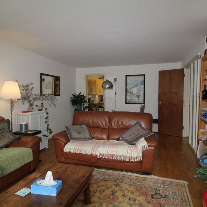 3 bedroom flat to rent - Photo 1