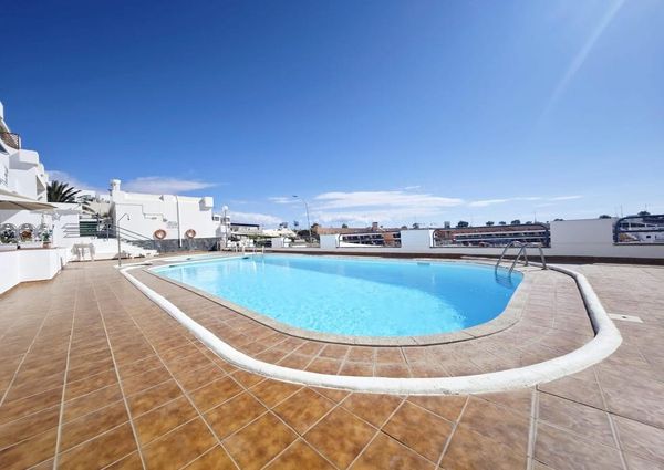 Puerto Rico, Canary Islands 35130