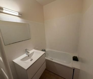 Location Appartement 2 pièces 40m² BORDEAUX 33800 - Photo 5