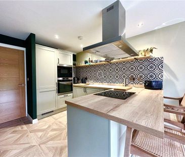 3 bedroom semi-detached house to rent - Photo 6