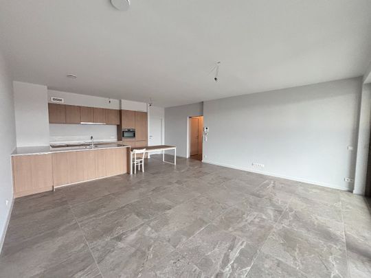 Zeer recent 2-slpk-app. met ruim terras in centrum Hasselt - Foto 1