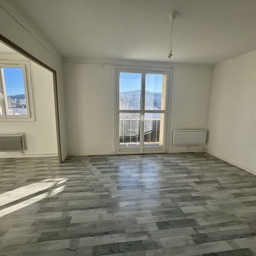 Location Appartement 4 pièces 63m² BRIGNOLES 83170 - Photo 1