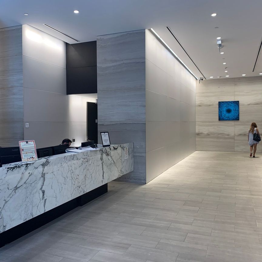 For Lease - 7 Grenville Street Unit# 2701, Toronto, Ontario - Photo 1