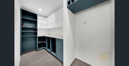 Modern Family Living in a Convenient Clyde Location - Photo 5