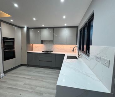 Room in a Shared House, Pinner Road, HA1 - Photo 4