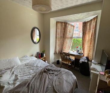 45 St Albans Gardens, Belfast, BT9 5DR - Photo 1