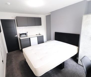 Studio to rent - Photo 4