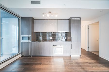 For Lease - 125 Blue Jays Way Unit# 2102, Toronto, Ontario - Photo 5
