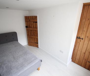 2 bedroom cottage to rent - Photo 4