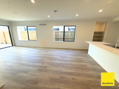 Exceptional Metricon Comfort Meets Modern Living in The Grove - Photo 2