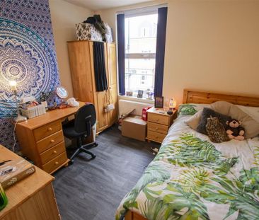 6 bedroom house to rent - Photo 5