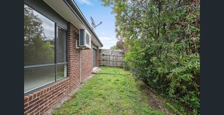 Modern Comfort in a Convenient Location - Photo 5