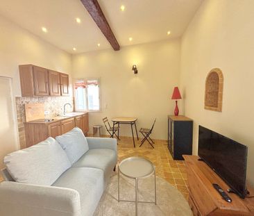 Location Appartement 1 pièce 24m² CASSIS 13260 - Photo 1
