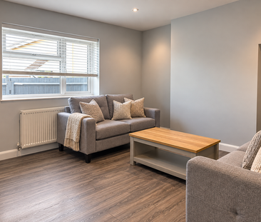 1 bedroom in a house share to rent - Photo 3