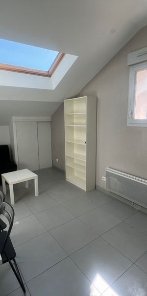 Location Appartement 1 pièce 15m² MONTPELLIER 34000 - Photo 1