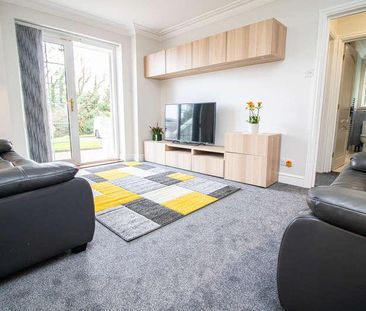 Rhiwbina Hill, Cardiff, CF14 - Photo 2