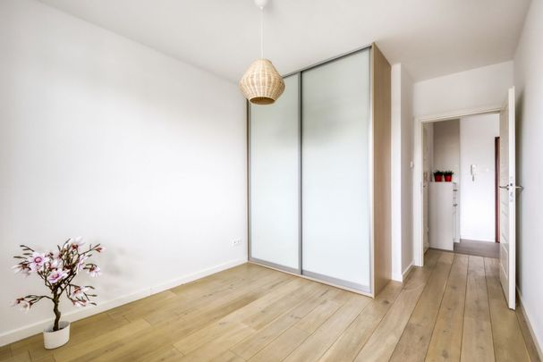 LOKAL Z TARASEM, GARAŻEM I KOMÓRKĄ W CENTRUM - Photo 1