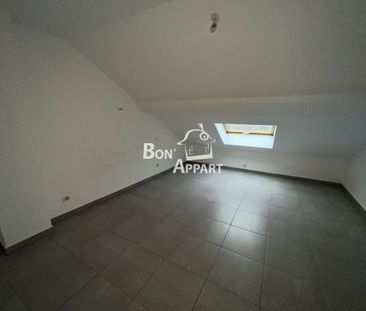 Location Appartement 3 pièces 54m² ST PRIVAT LA MONTAGNE 57855 - Photo 5