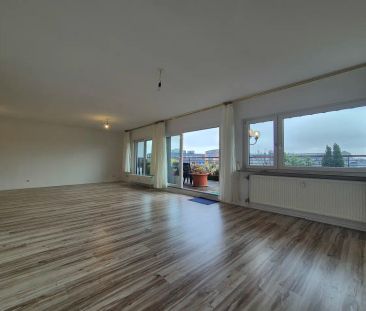 Stilvolles Penthouse im Herzen Sindelfingens – 3,5 Zimmer mit urban... - Foto 1