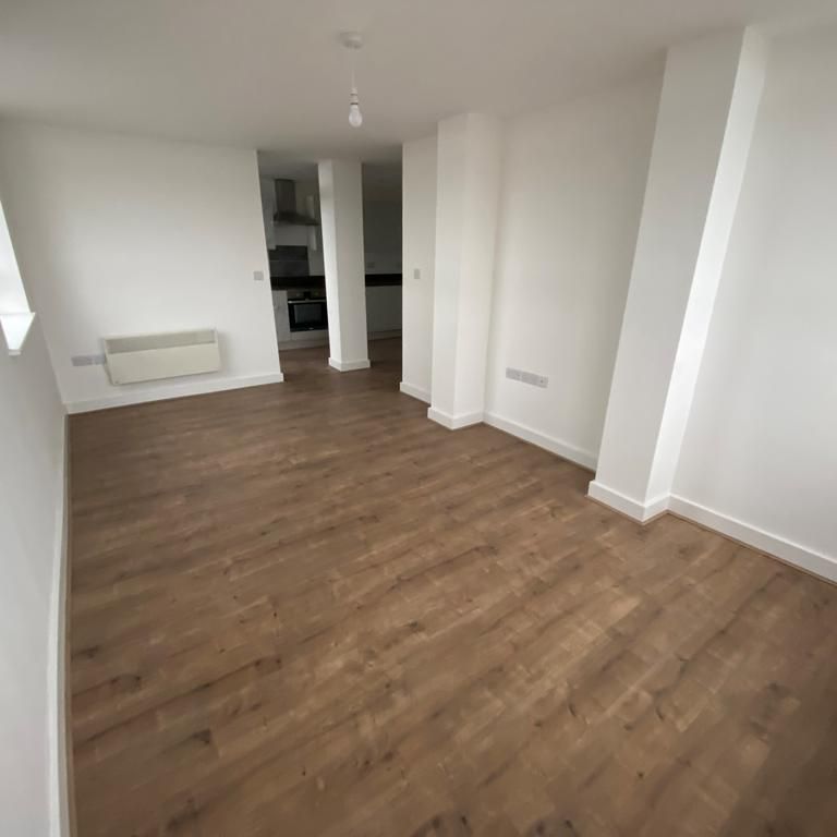 2 bedroom apartment to rent - Photo 1
