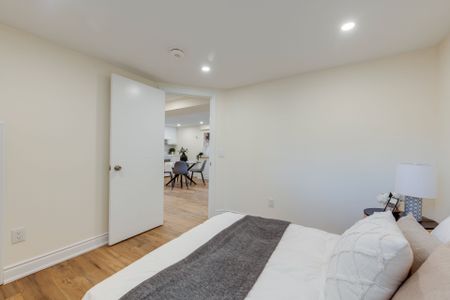 For Lease - 8 Clearview Heights, Toronto, Ontario - Photo 5