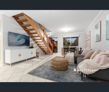 5 Warren Close, Narre Warren, Vic 3805 - Photo 6