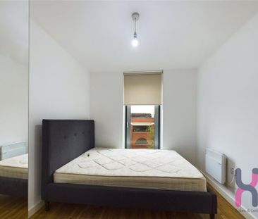 2 bedroom flat to rent - Photo 6