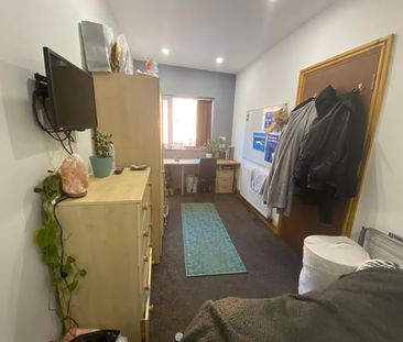 Harrington Drive Lenton, Nottingham - Photo 3