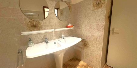 Appartement te huur in Sint-Agatha-Berchem voor € 1.295 met 2 slaapkamers - Photo 2