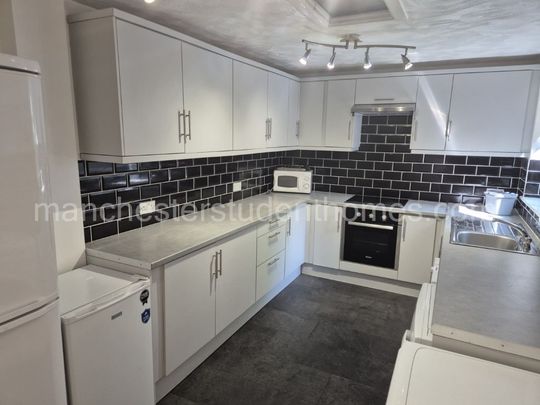 Kingswood Road, Manchester, M14 6RZ - Photo 1