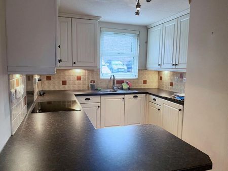 Studio to rent - Photo 5