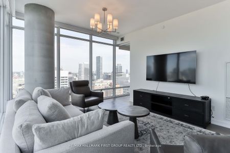 For Lease - 488 University Avenue Unit# 2402, Toronto, Ontario - Photo 2