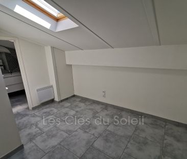 Location appartement 3 pièces 47 m² Bandol - Photo 5